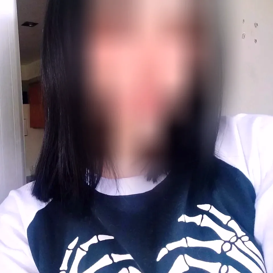 Aisha, 20