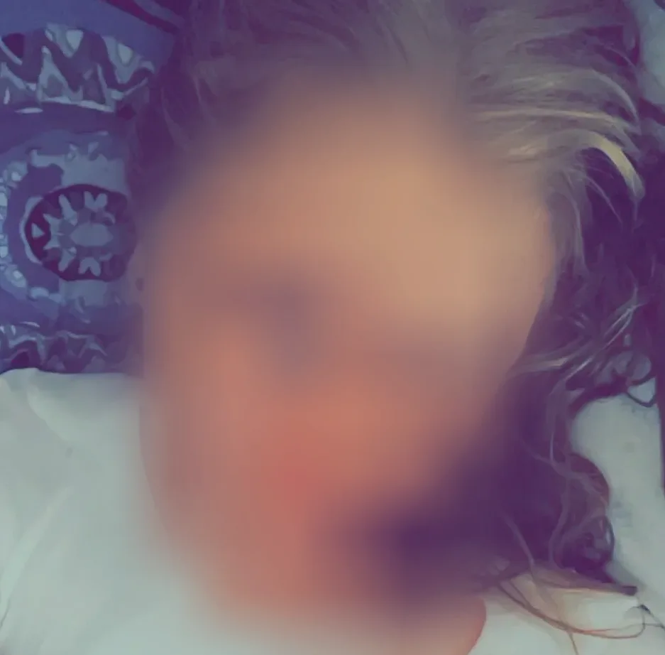 Michelle, 22