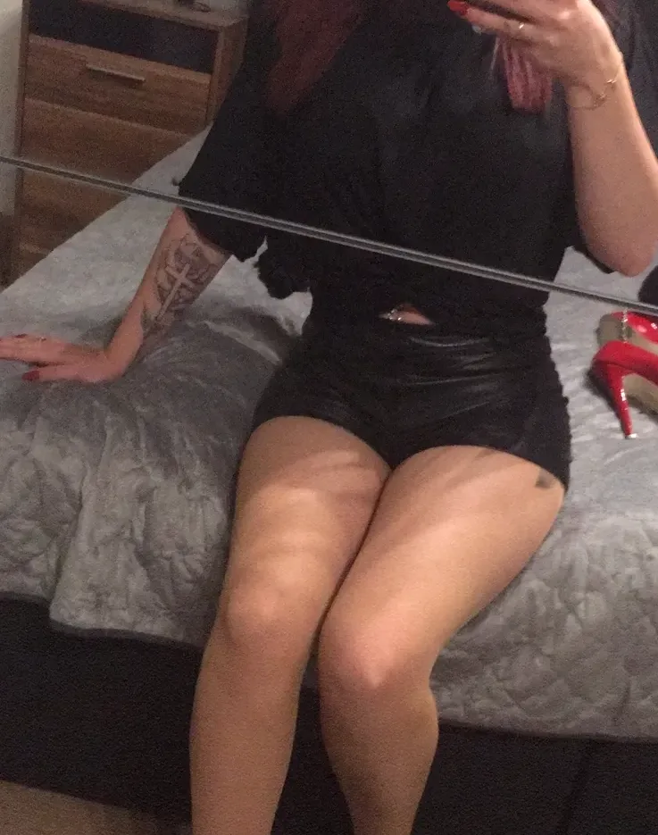 Nadia, 30